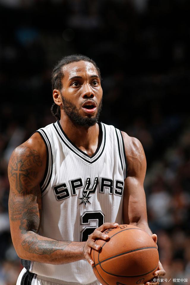 快船轻取公牛,莱昂纳德表现稳定 快船轻取公牛,莱昂纳德表现稳定