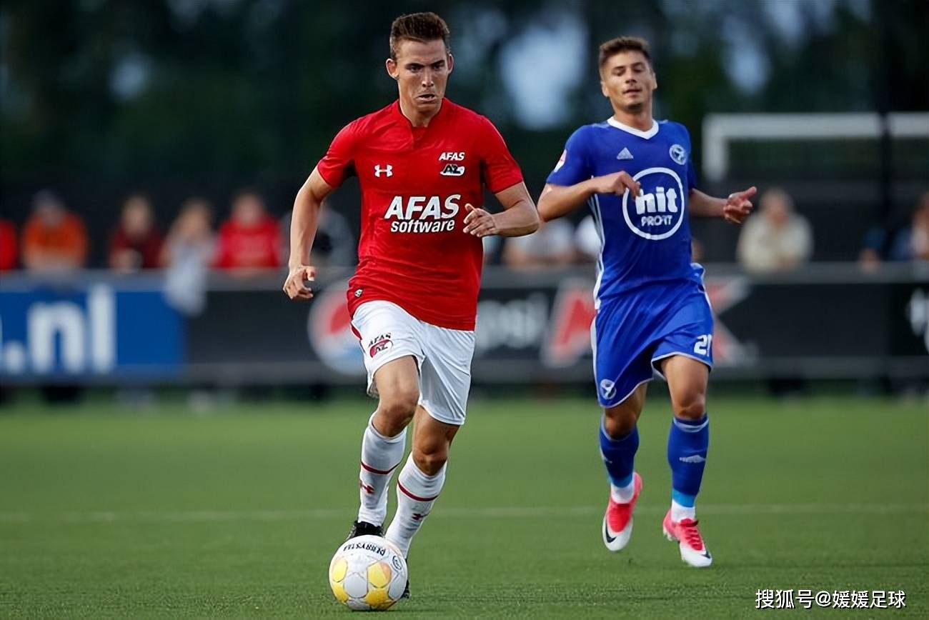 荷甲联赛:费耶诺德战胜海伦芬 荷甲联赛:费耶诺德战胜海伦芬