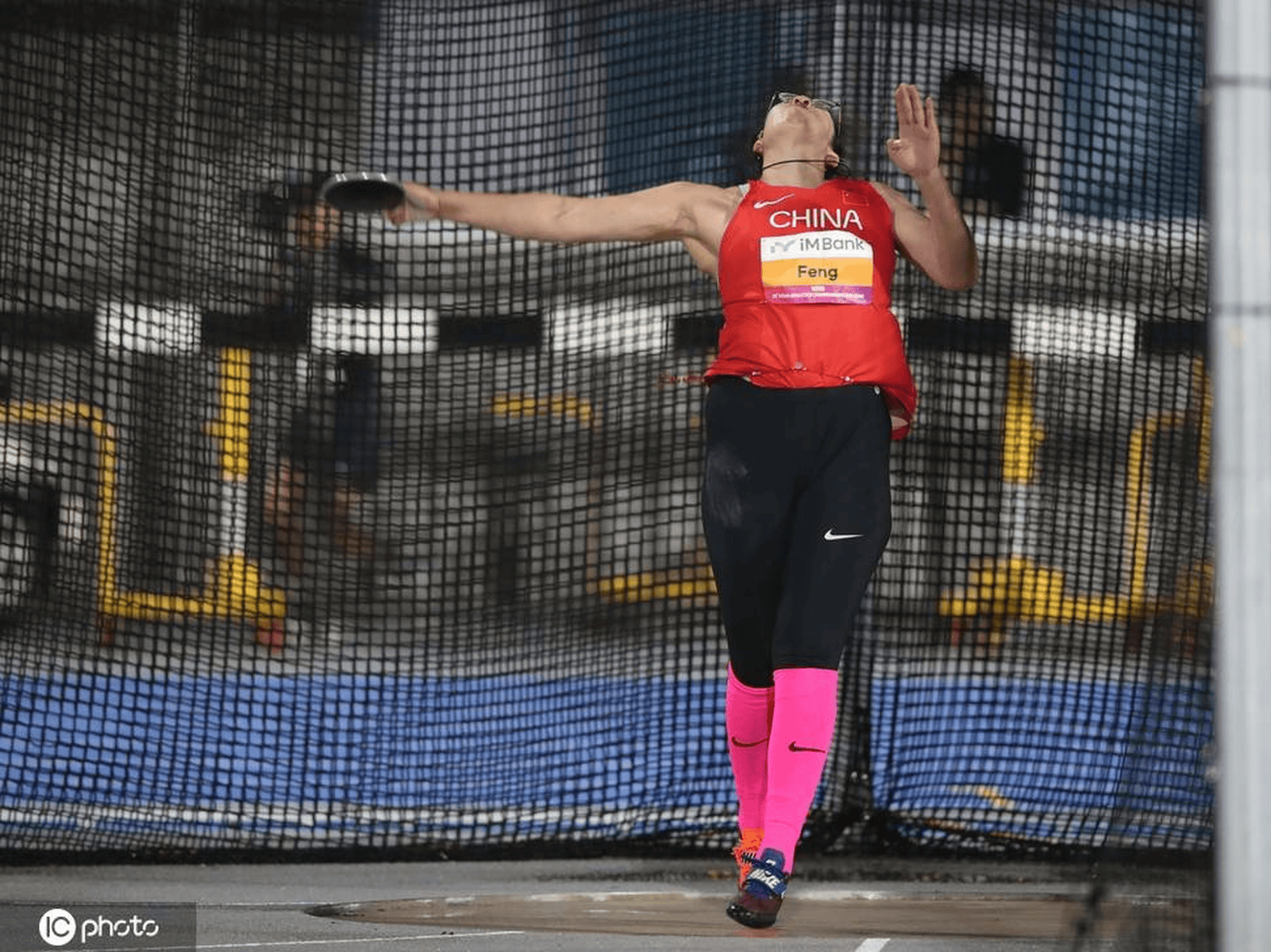 乌克兰选手在铁人三项比赛中获得佳绩