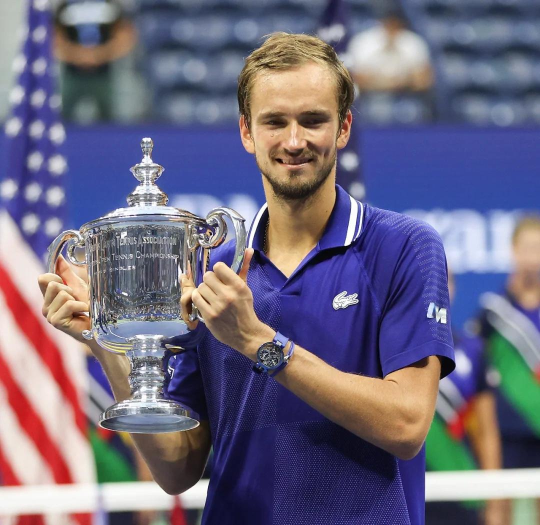 关于美国网球队碾压欧洲网球队,纳达尔绝境逆转的信息 关于美国网球队碾压欧洲网球队,纳达尔绝境逆转的信息