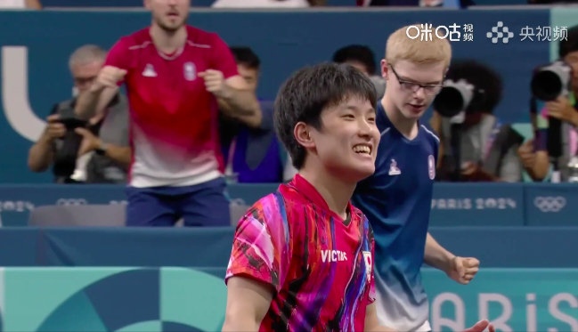 关于日本乒乓球队碾压中国乒乓球队,张本智和送出助攻的信息 关于日本乒乓球队碾压中国乒乓球队,张本智和送出助攻的信息